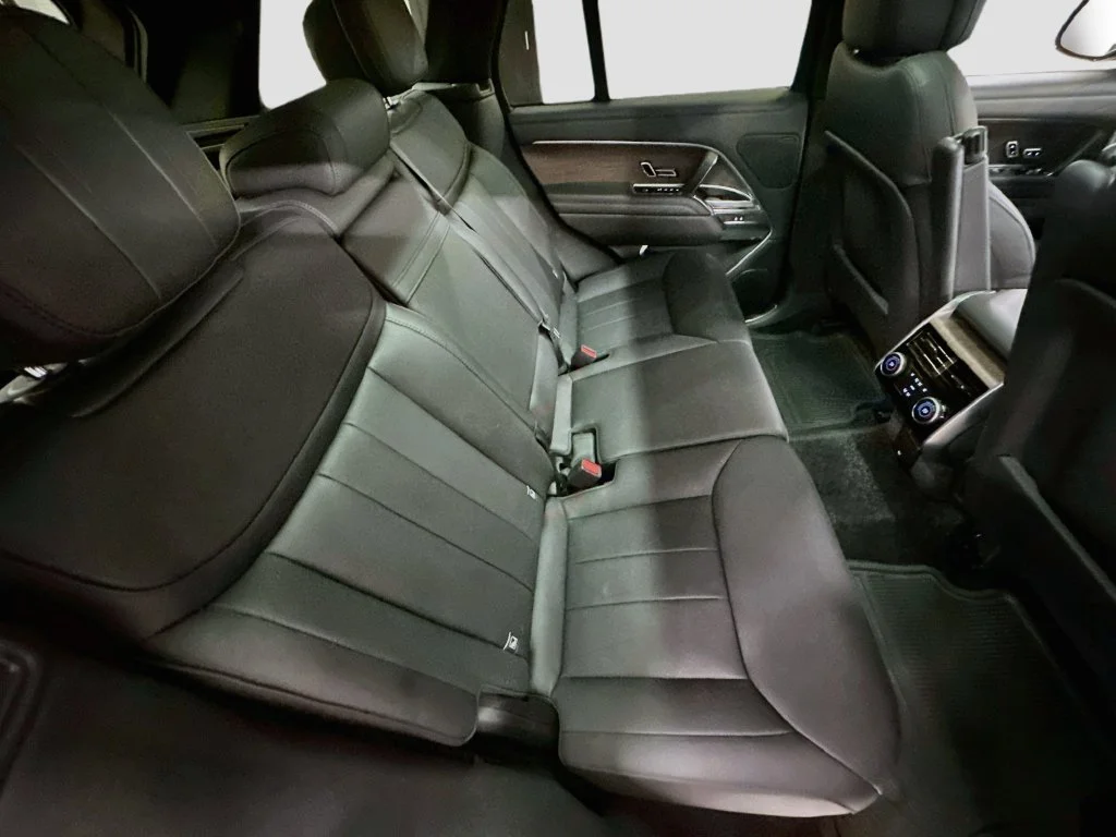 Used 2024 Santorini Black Metallic Land Rover SE image 28