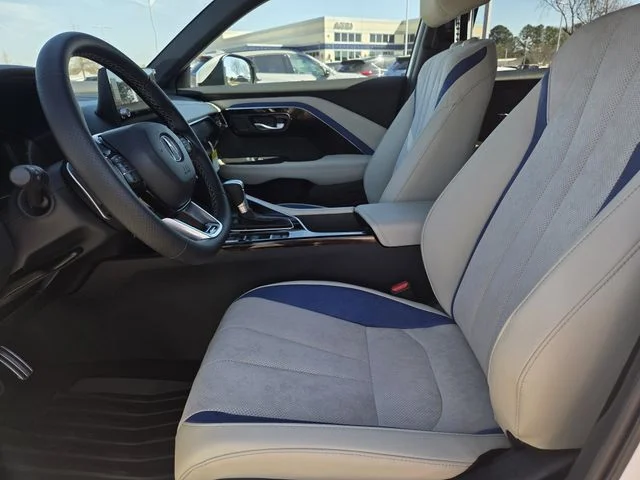 New 2026 Platinum White Pearl Acura w/A-Spec Package image 10