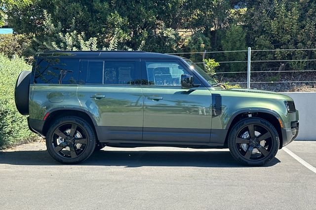 New 2026 Woolstone Green LAND ROVER S image 6