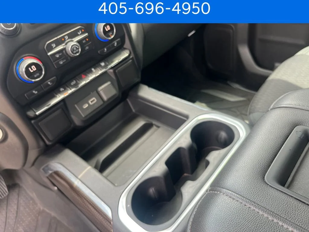Pre-Owned 2020 Chevrolet Silverado 1500 RST