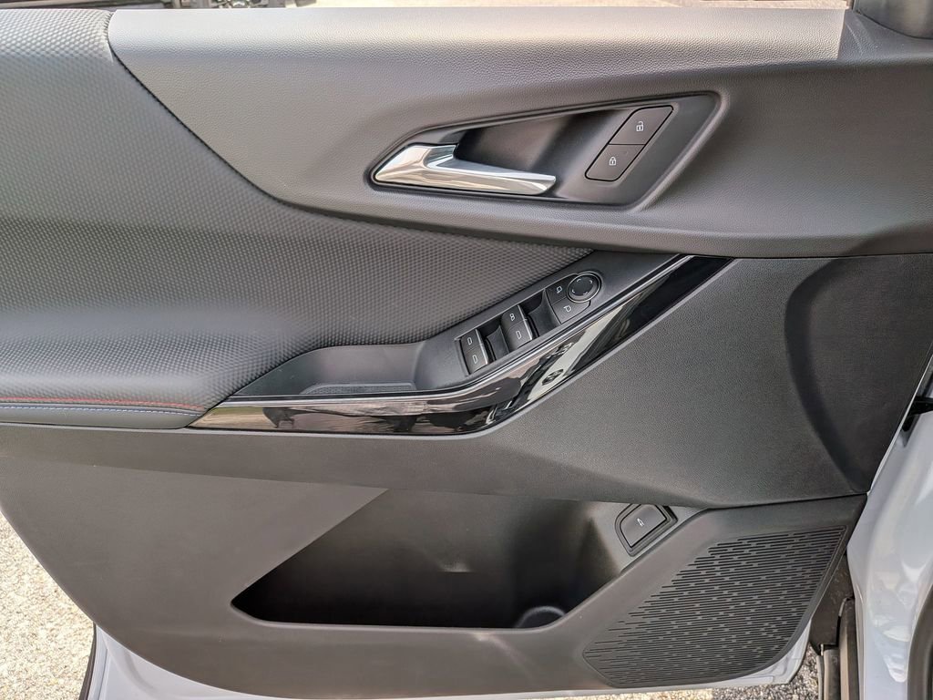 2026 Chevrolet Equinox RS - Photo 31