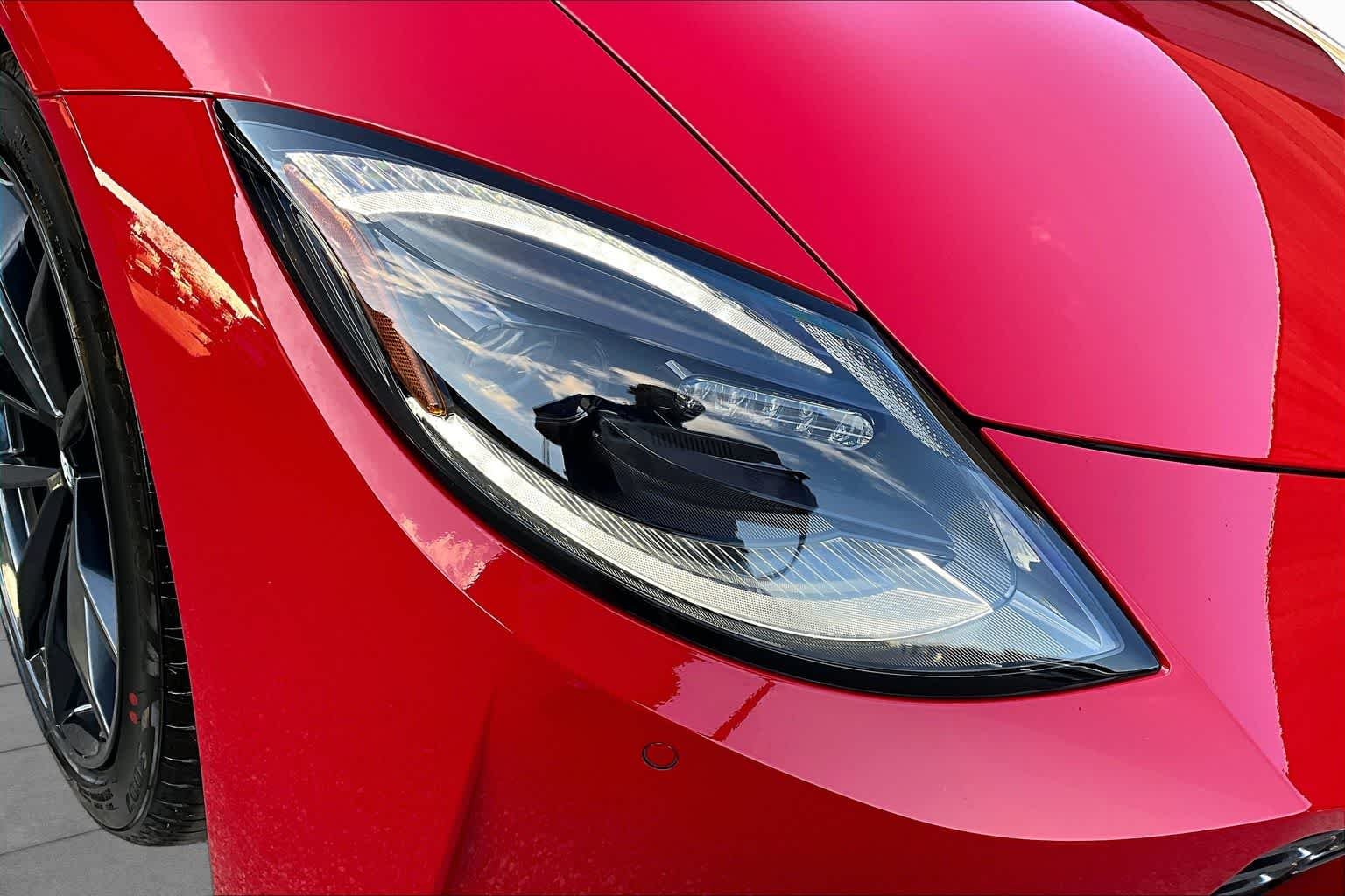 New 2026 Solid Red / Super Black Two-tone Nissan Performance image 18
