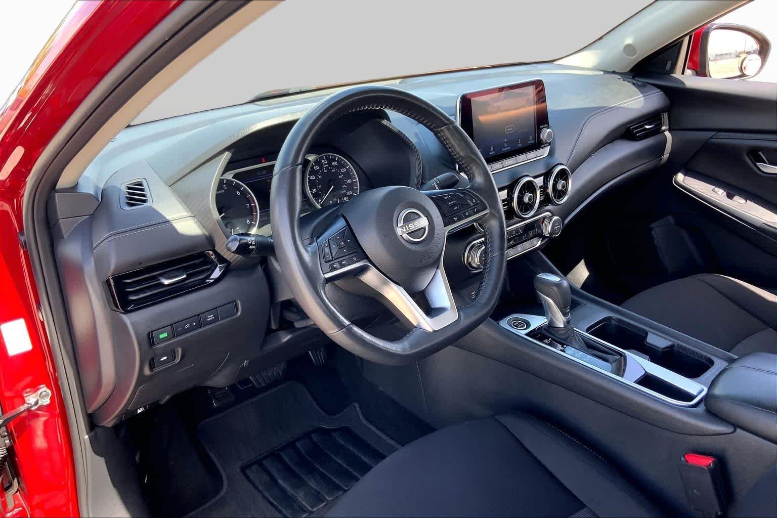 Used 2024 Scarlet Ember Tintcoat Nissan SV image 17