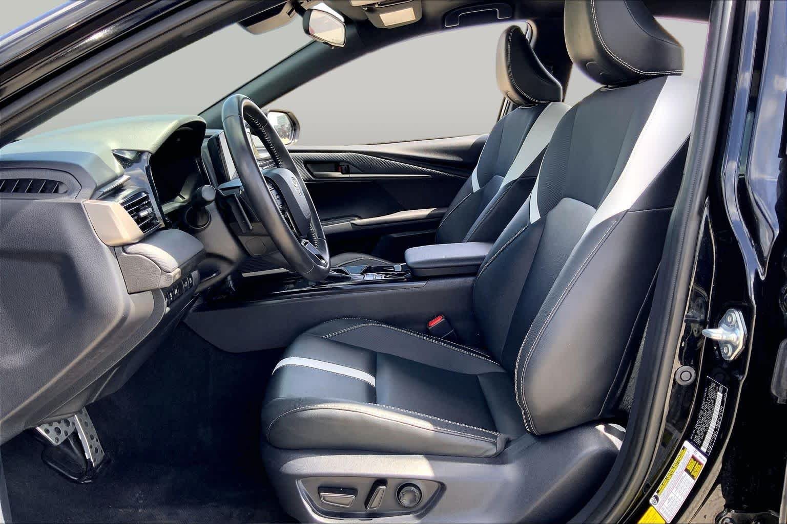 Certified Used 2025 Midnight Black Metallic Toyota SE image 8