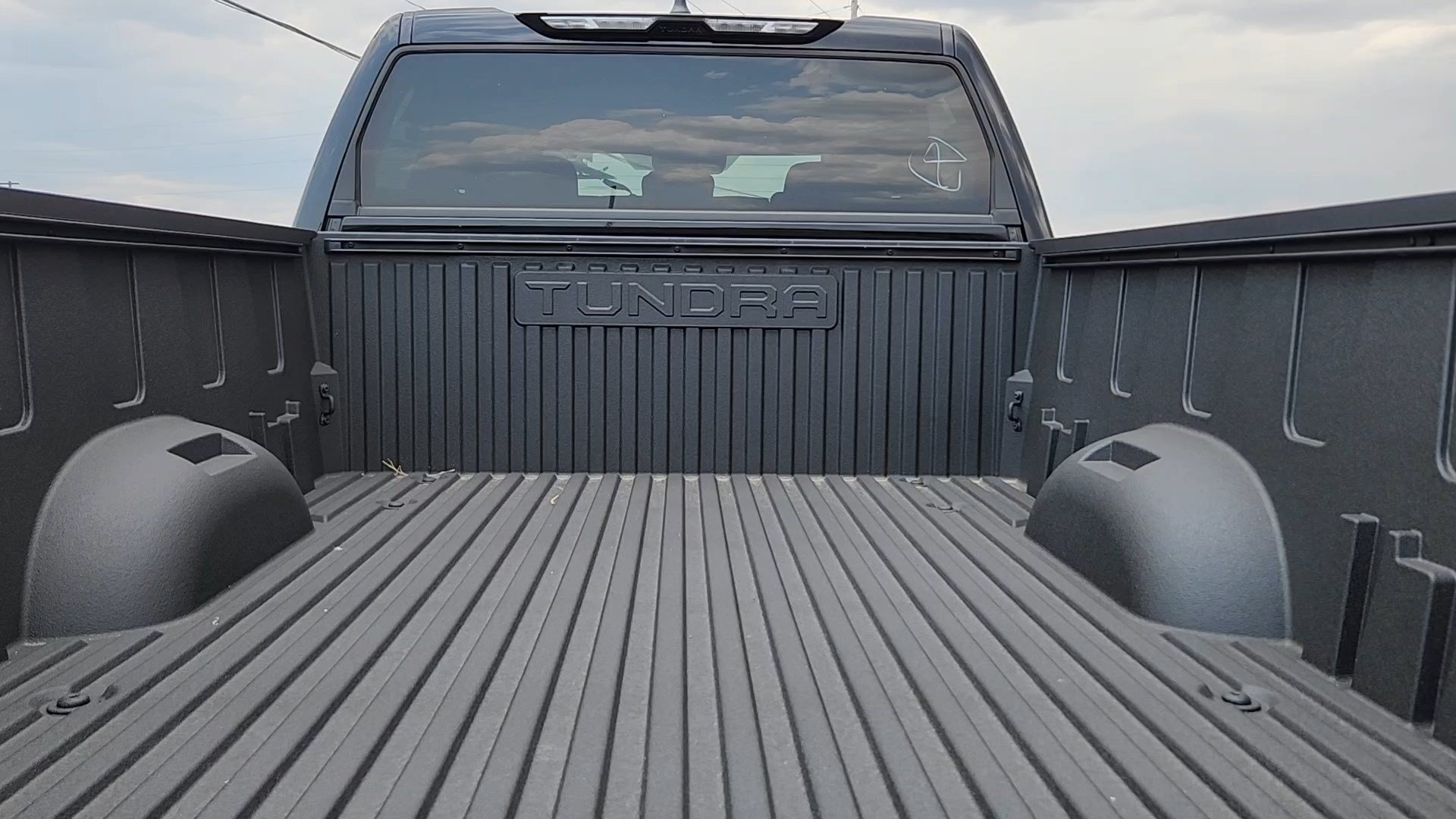 2026 Toyota Tundra SR5 - Photo 18