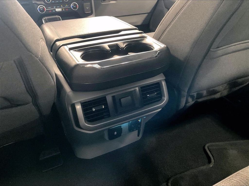 Used 2023 Silver Ford XLT image 27