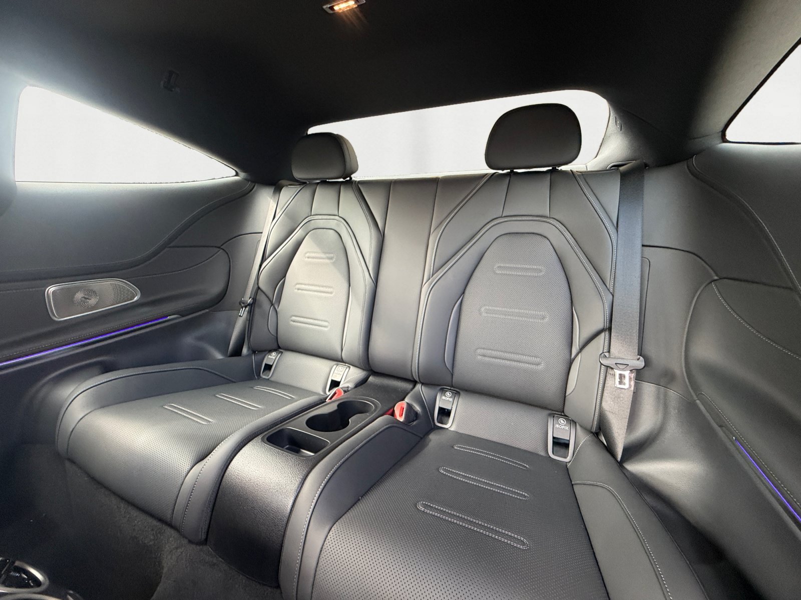 New 2026 MANUFAKTUR Starling Blue Magno Mercedes-Benz AMG® CLE 53 4MATIC+ Coupe image 13