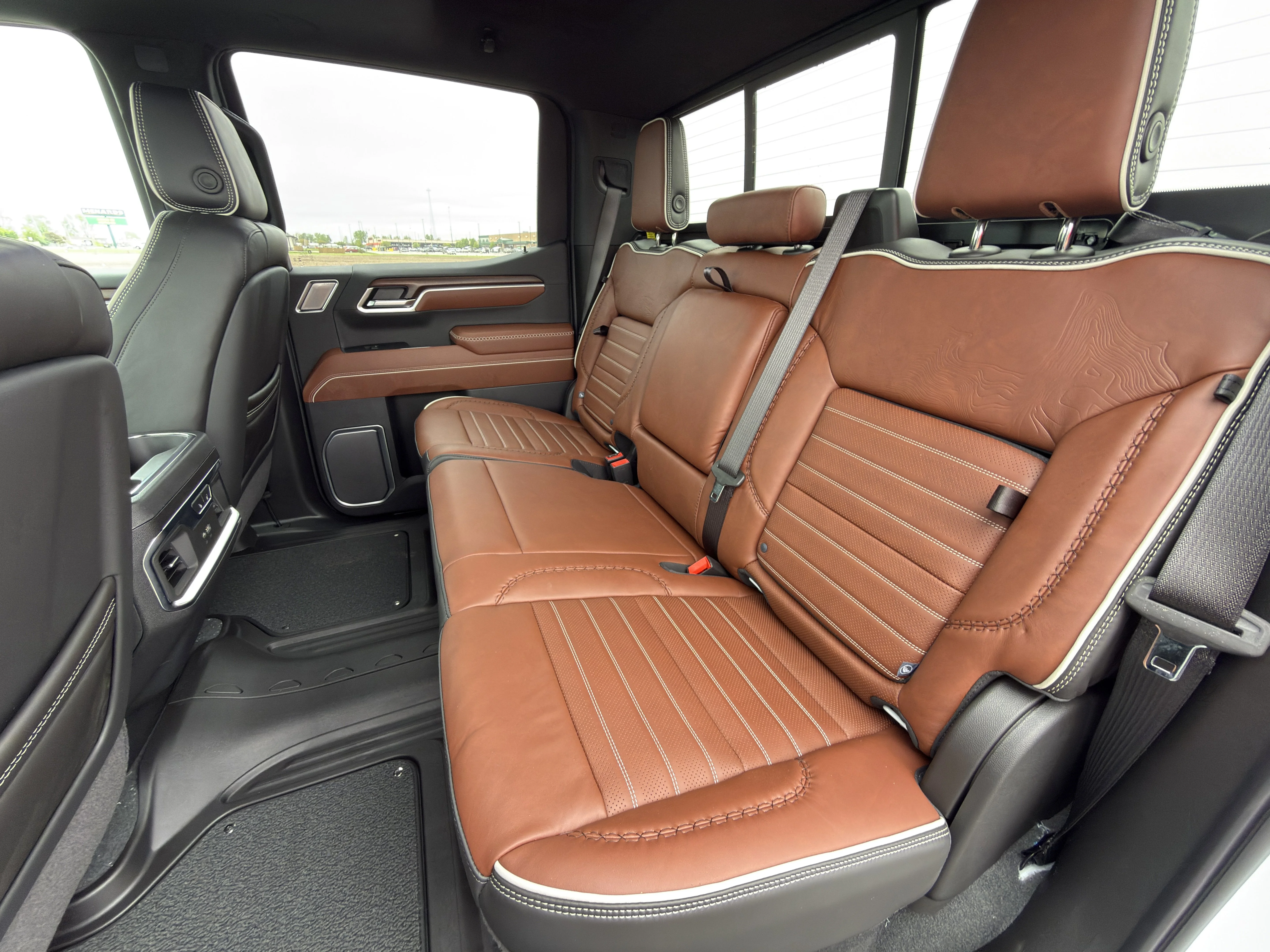 New 2026 Glacier White Tricoat GMC Denali Ultimate image 16