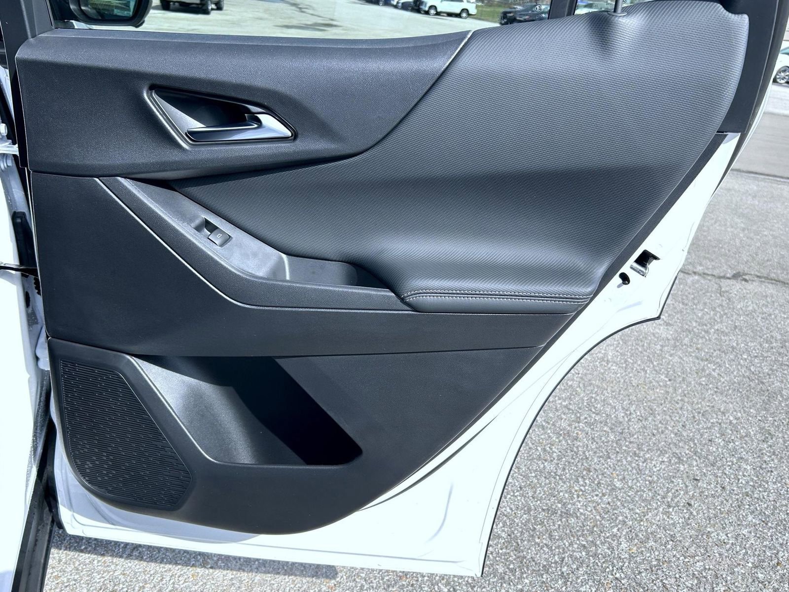 New 2026 White Chevrolet LT image 20