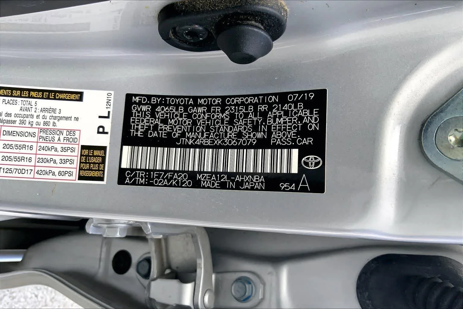 Used 2019 Sil/silver Toyota SE image 20
