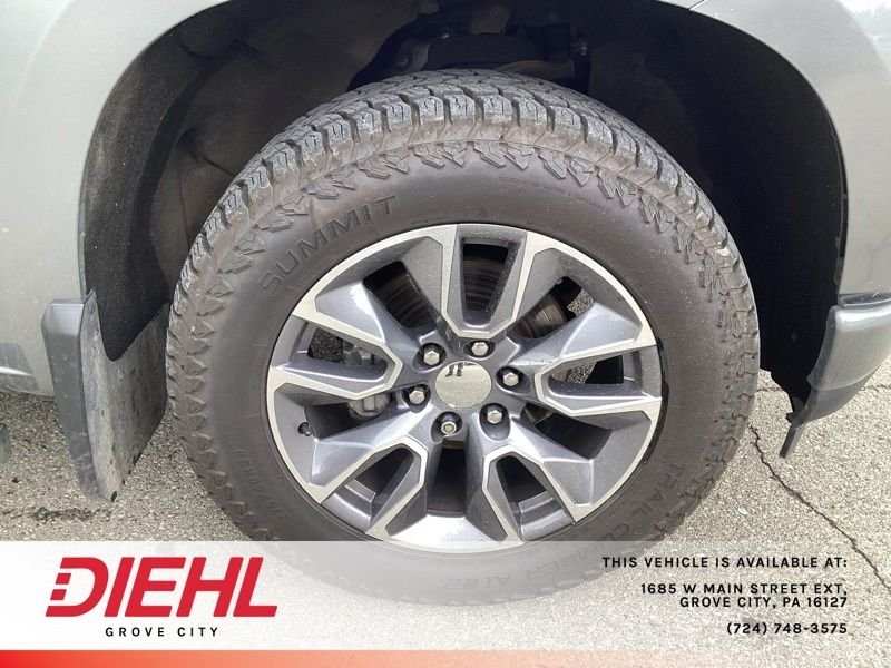 Used 2019 Gray Chevrolet RST image 9