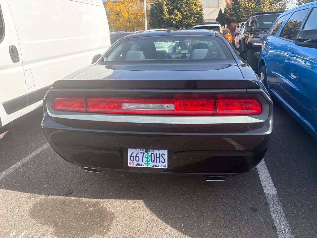 Used 2014 Black Clearcoat Dodge R/T image 7
