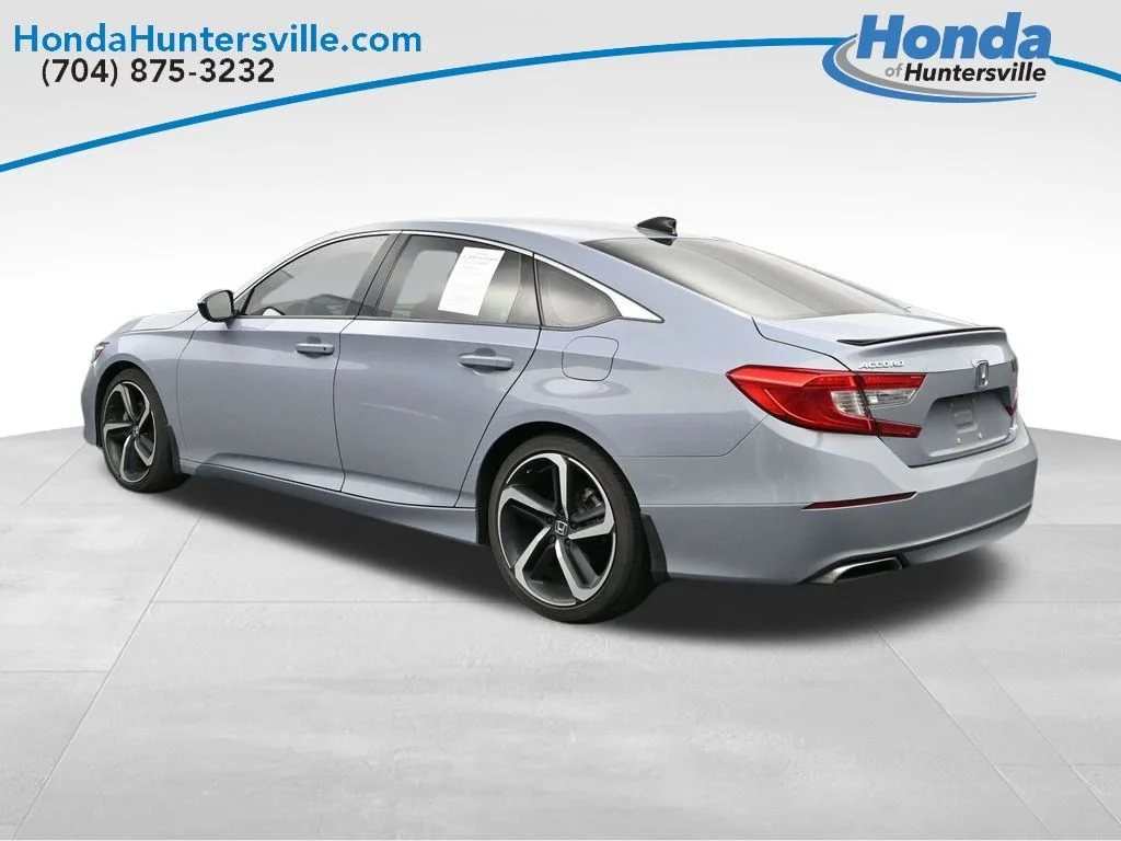 Used 2022 Sonic Gray Pearl Honda Sport image 6