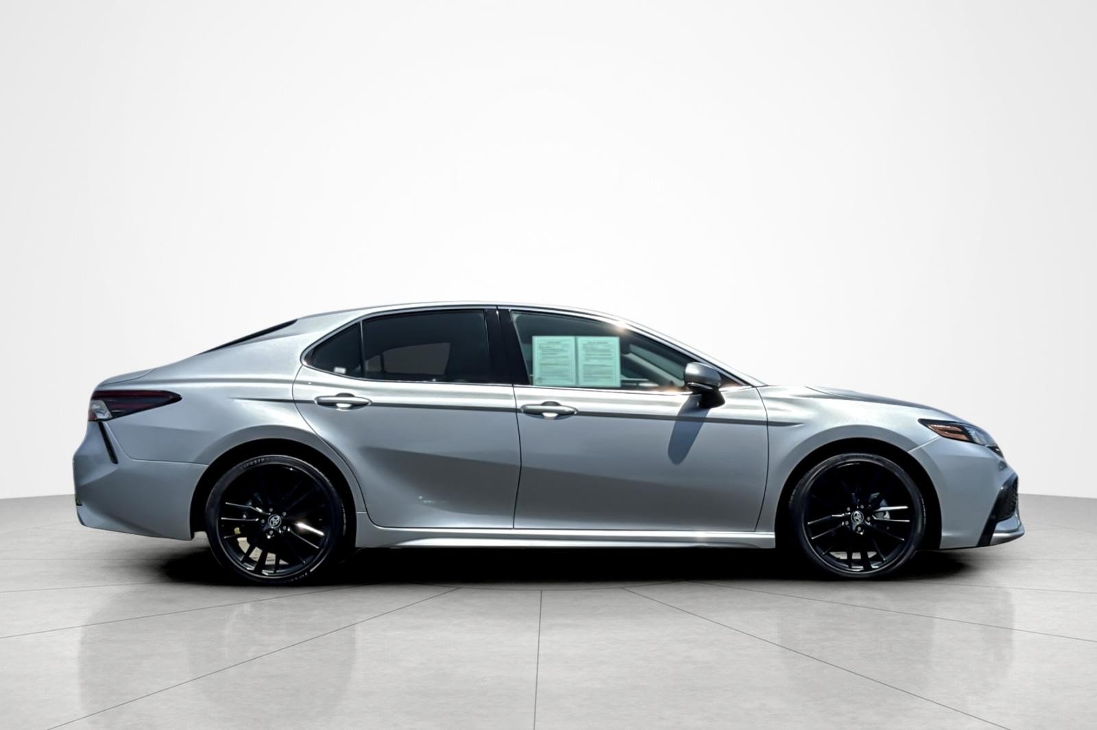 Used 2022 CELESTIAL SILVER MET Toyota Hybrid XSE image 6