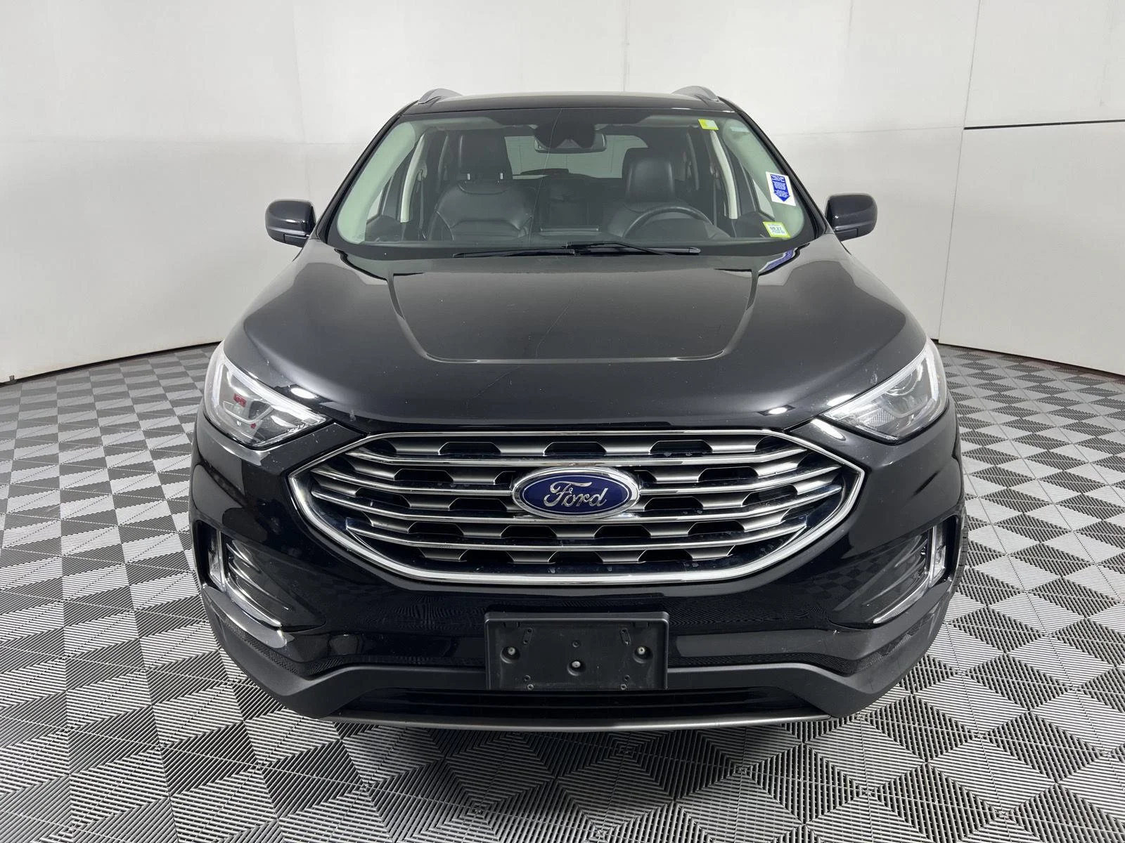 Used 2022 Agate Black Ford SEL image 5