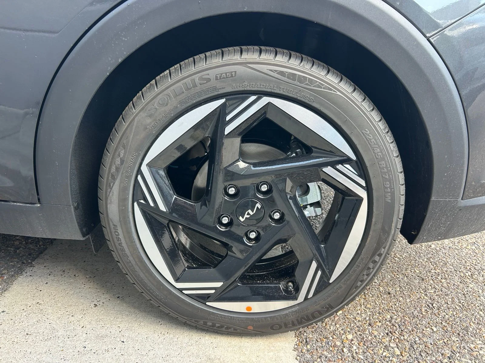 New 2026 Gray Kia EX image 20