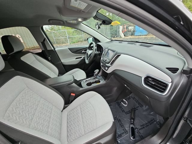 Used 2022 Iron Gray Metallic Chevrolet LS image 31