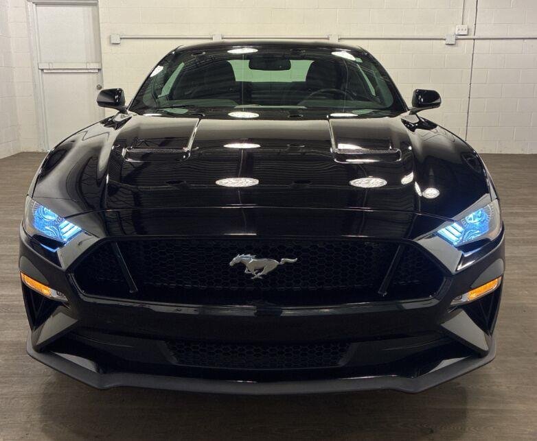 Used 2018 Shadow Black Ford GT image 4