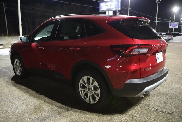 New 2026 Rapid Red Metallic Tinted Clearcoat Ford Active® image 27