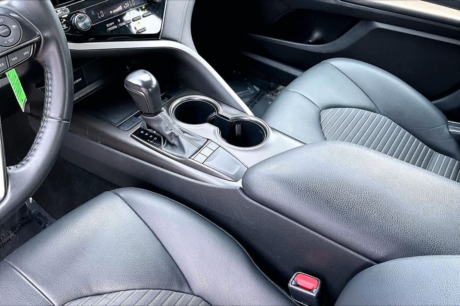 Used 2022 Celestial Silver Metallic Toyota SE image 17