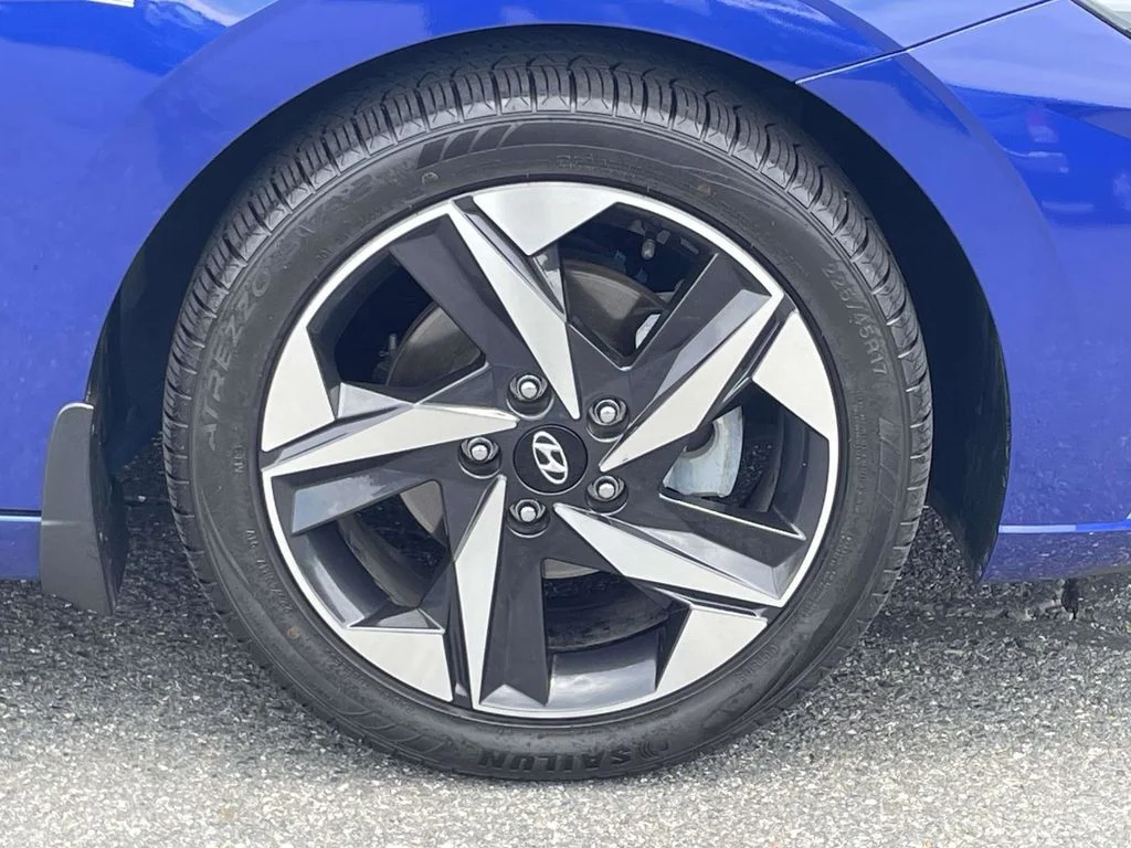 Used 2022 Blue Hyundai Limited image 10