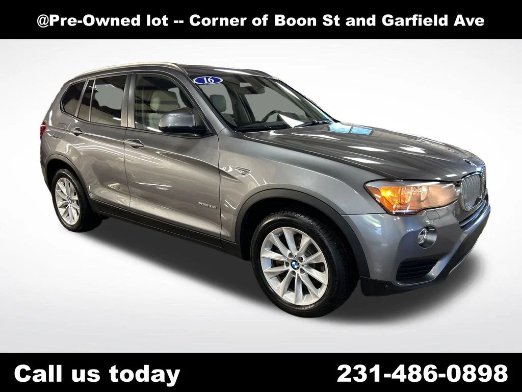 Used 2016 Gray BMW xDrive28i image 7