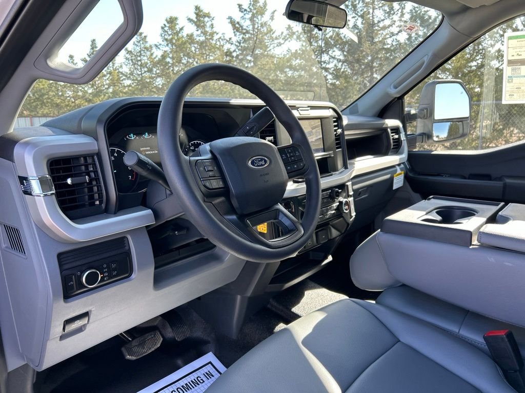 New 2026 Oxford White Ford XL image 16