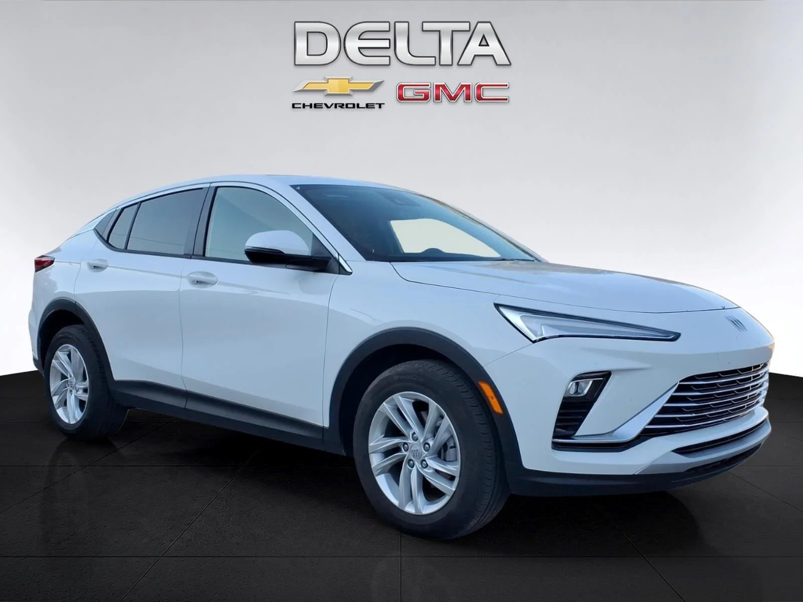 Used 2026 Summit White Buick Preferred image 7