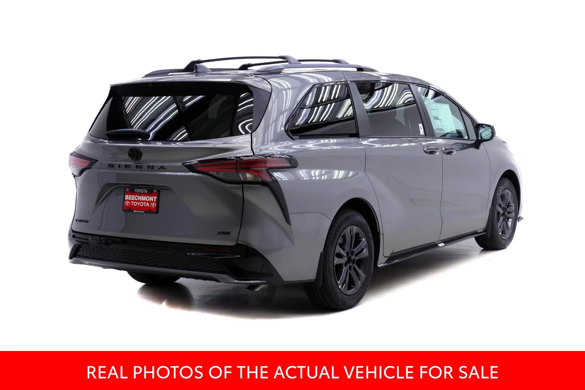 New 2026 Heavy Metal <sup>1</sup> Toyota  XSE image 2