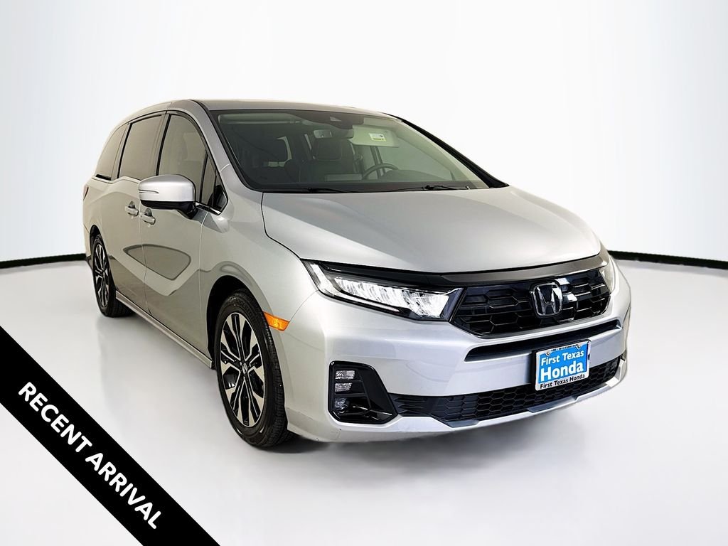 Certified Used 2026 Solar Silver Metallic Honda Elite image 1