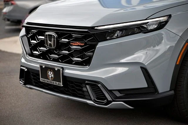 New 2026 Urban Gray Pearl Honda TrailSport image 3