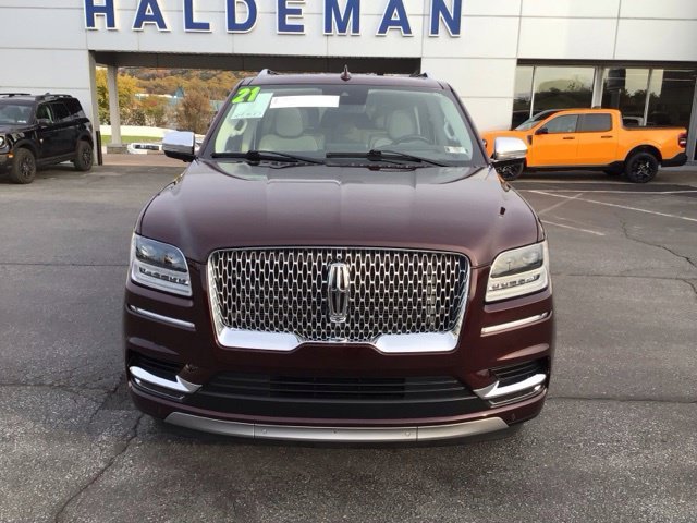Certified Used 2021 Burgundy Velvet Lincoln Black Label image 3