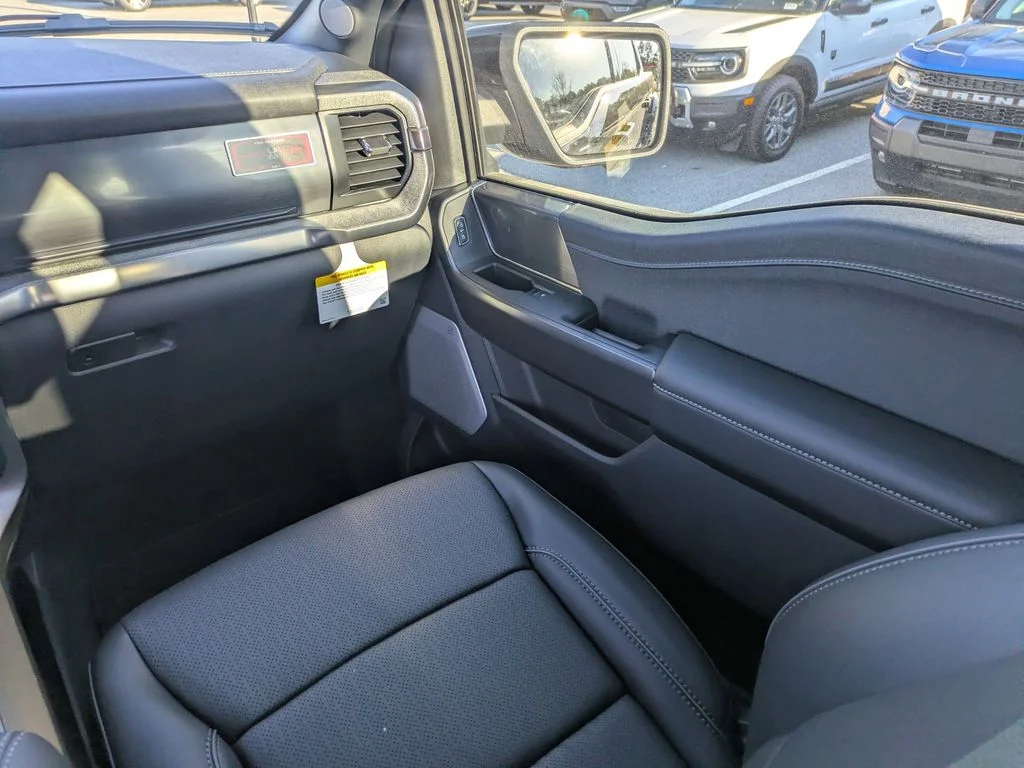 New 2026 Agate Black Metallic Ford Lariat image 19