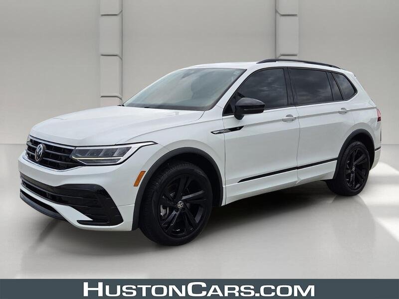 Used 2023 Opal White Volkswagen 2.0T SE R-LINE BLACK FWD image 1