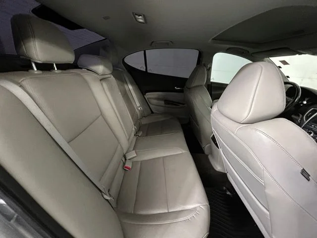 Used 2017 Silver Acura 2.4L image 17