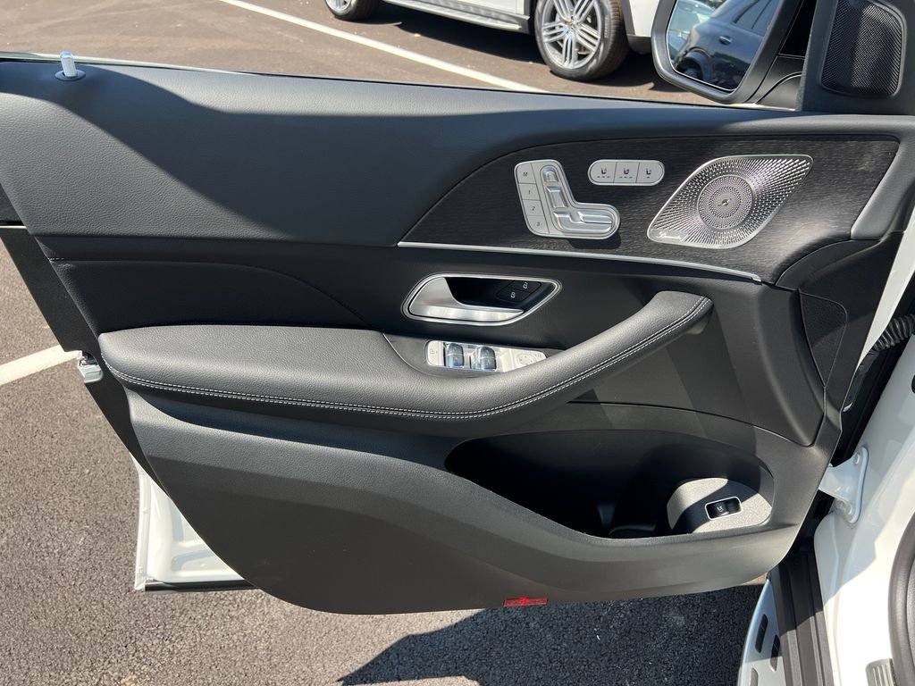 New 2026 Polar White Mercedes-Benz GLE 450 image 10