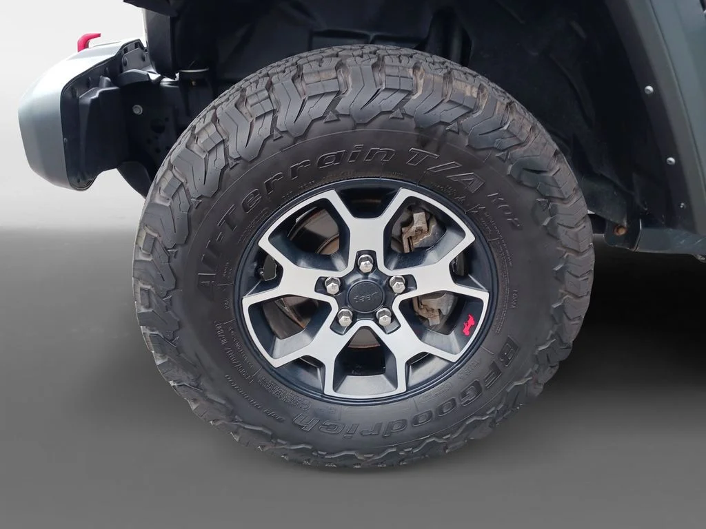 Used 2021 Gray Jeep Rubicon image 15