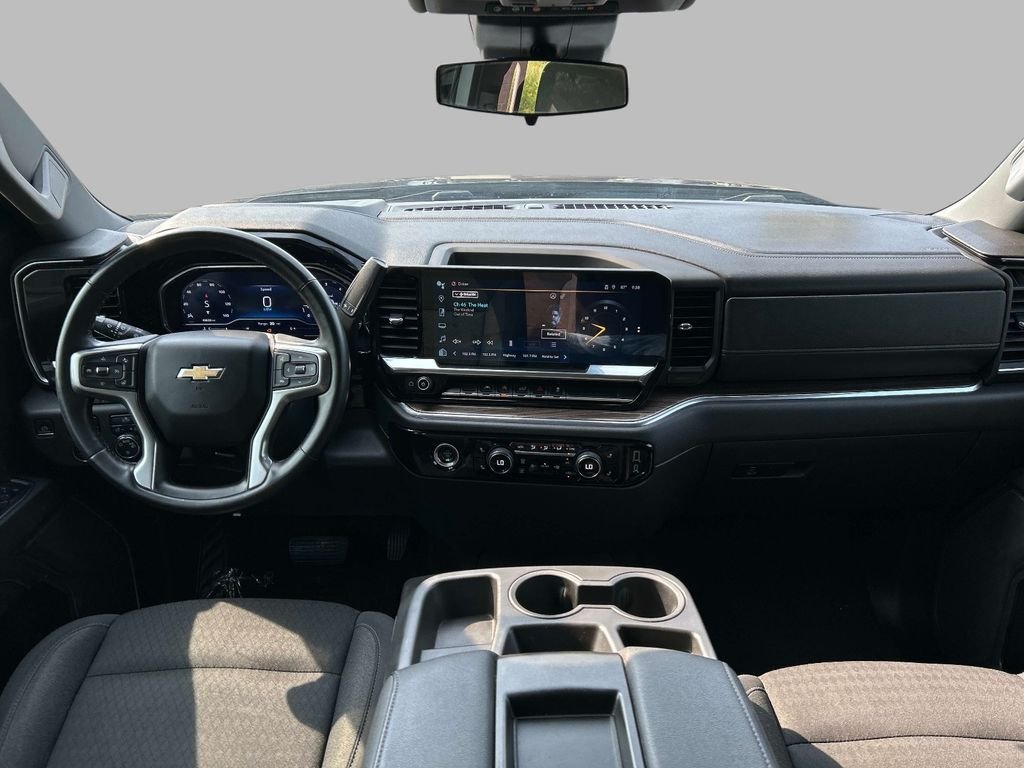 Used 2023 Gray Chevrolet LT image 19
