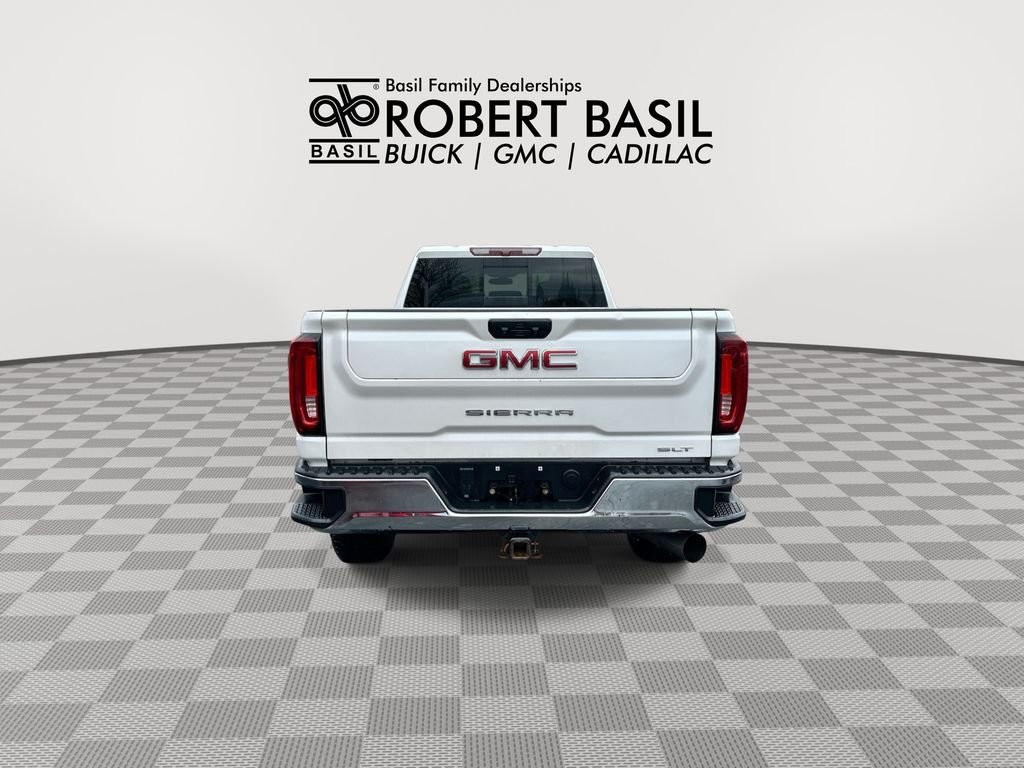 Used 2023 White GMC SLT image 7