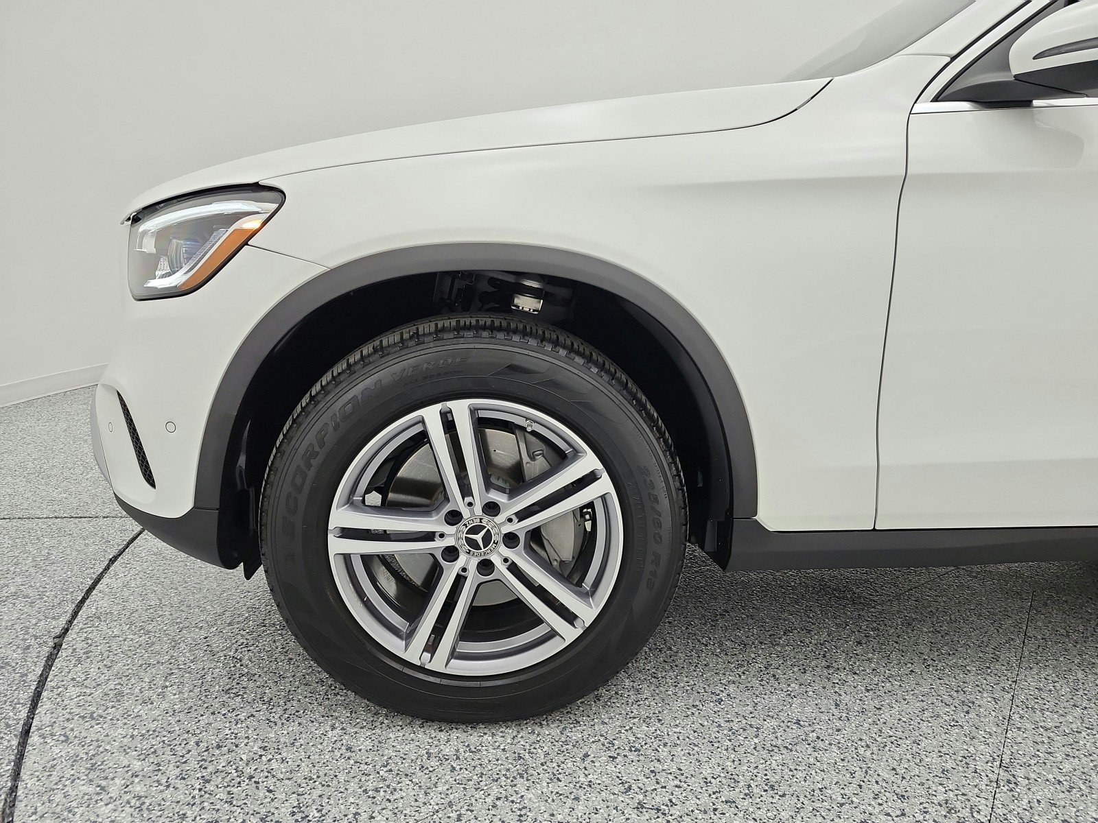 Certified Used 2022 Polar White Mercedes-Benz GLC 300 SUV image 17