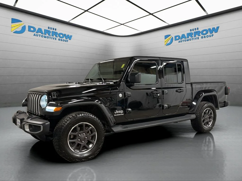 2021 Jeep Gladiator Overland's photo
