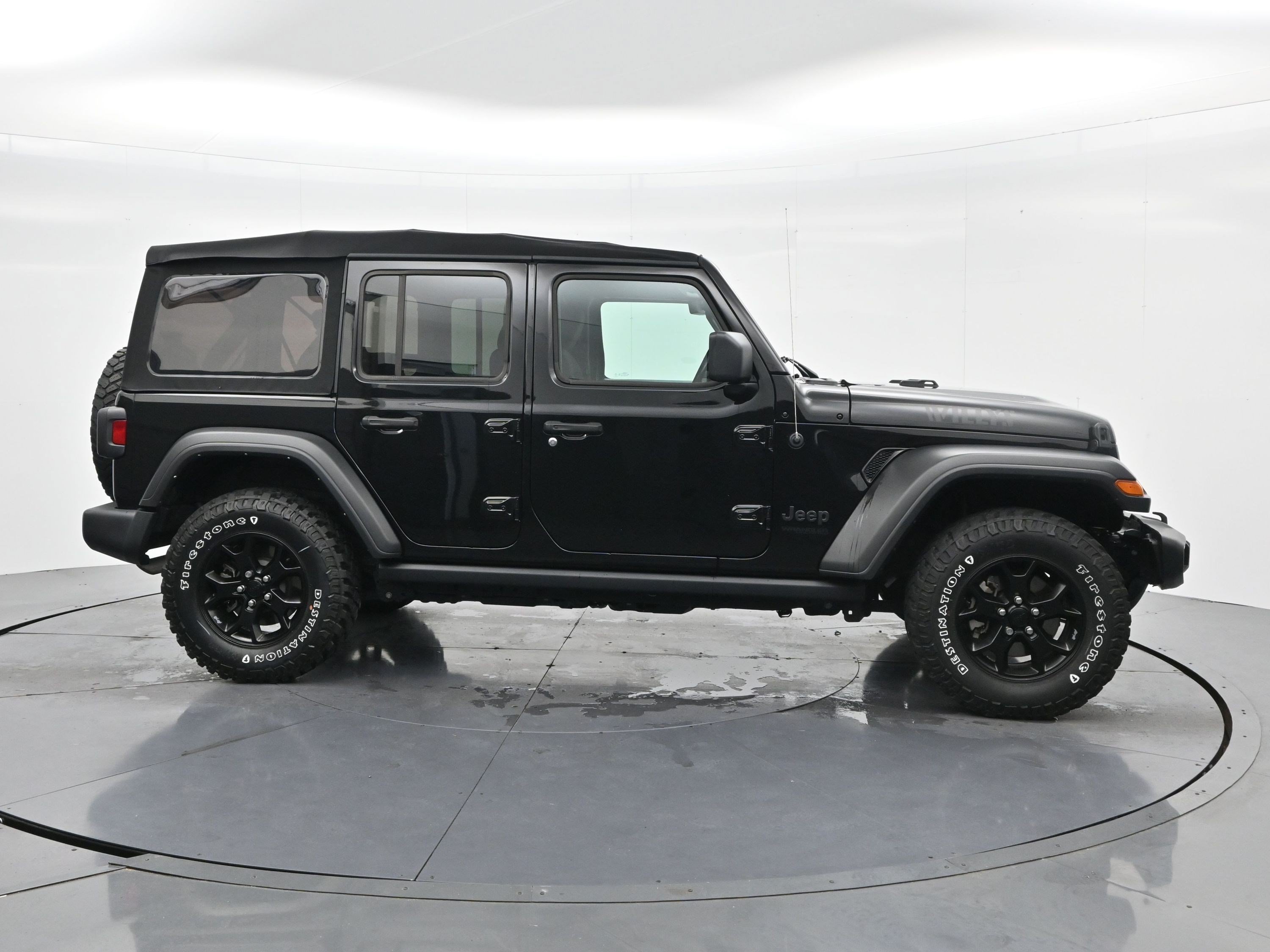 Used 2022 Black Clearcoat Jeep Unlimited Willys image 4