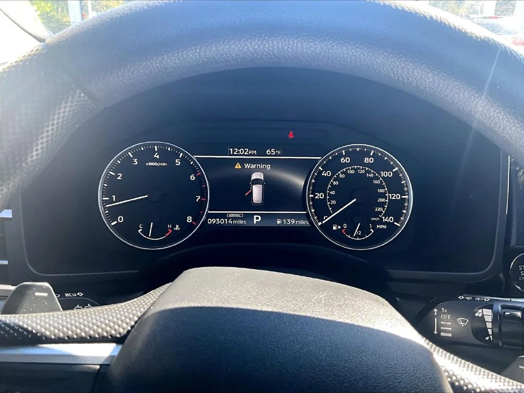 Used 2022 Gray Mitsubishi ES image 21