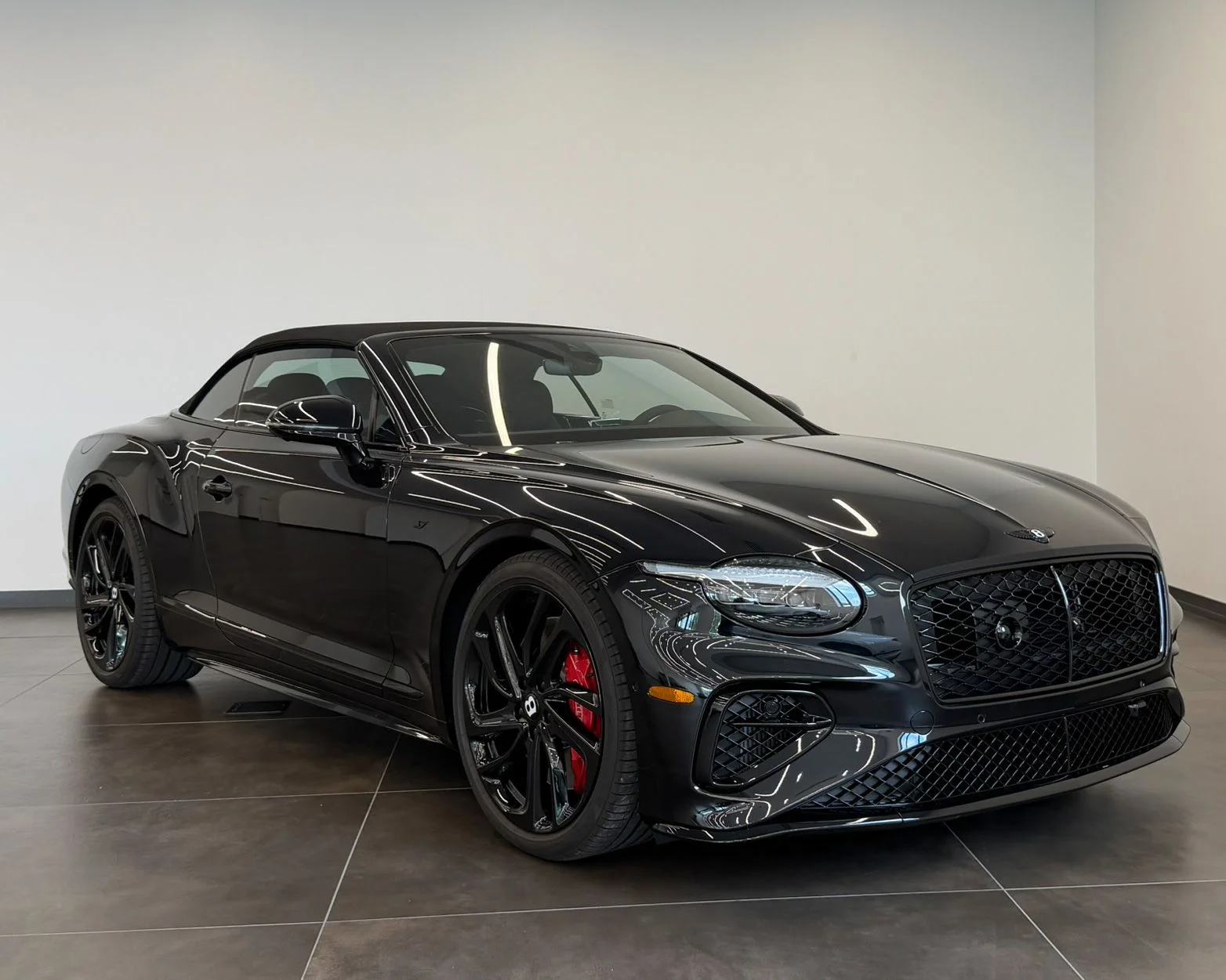 New 2026  Bentley V8 S image 1