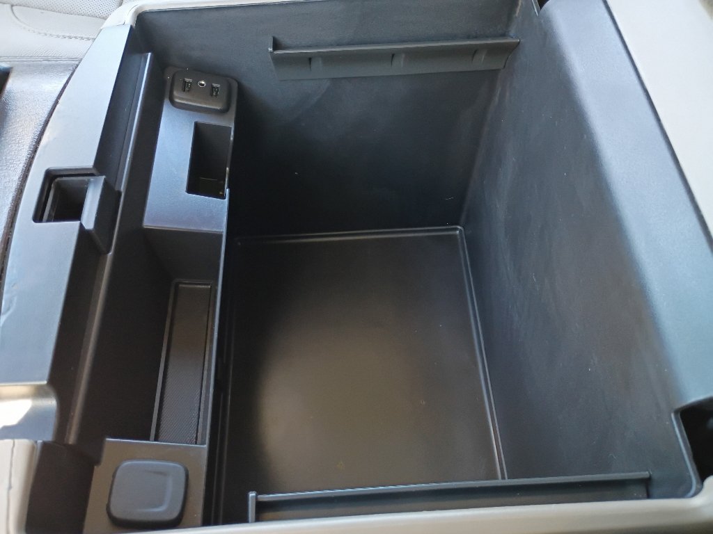 Used 2019 Shadow Gray Metallic Chevrolet Premier image 36