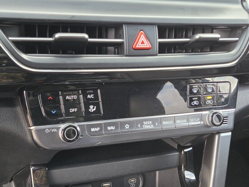 Used 2024 Ocean Blue KIA S IVT FWD image 21
