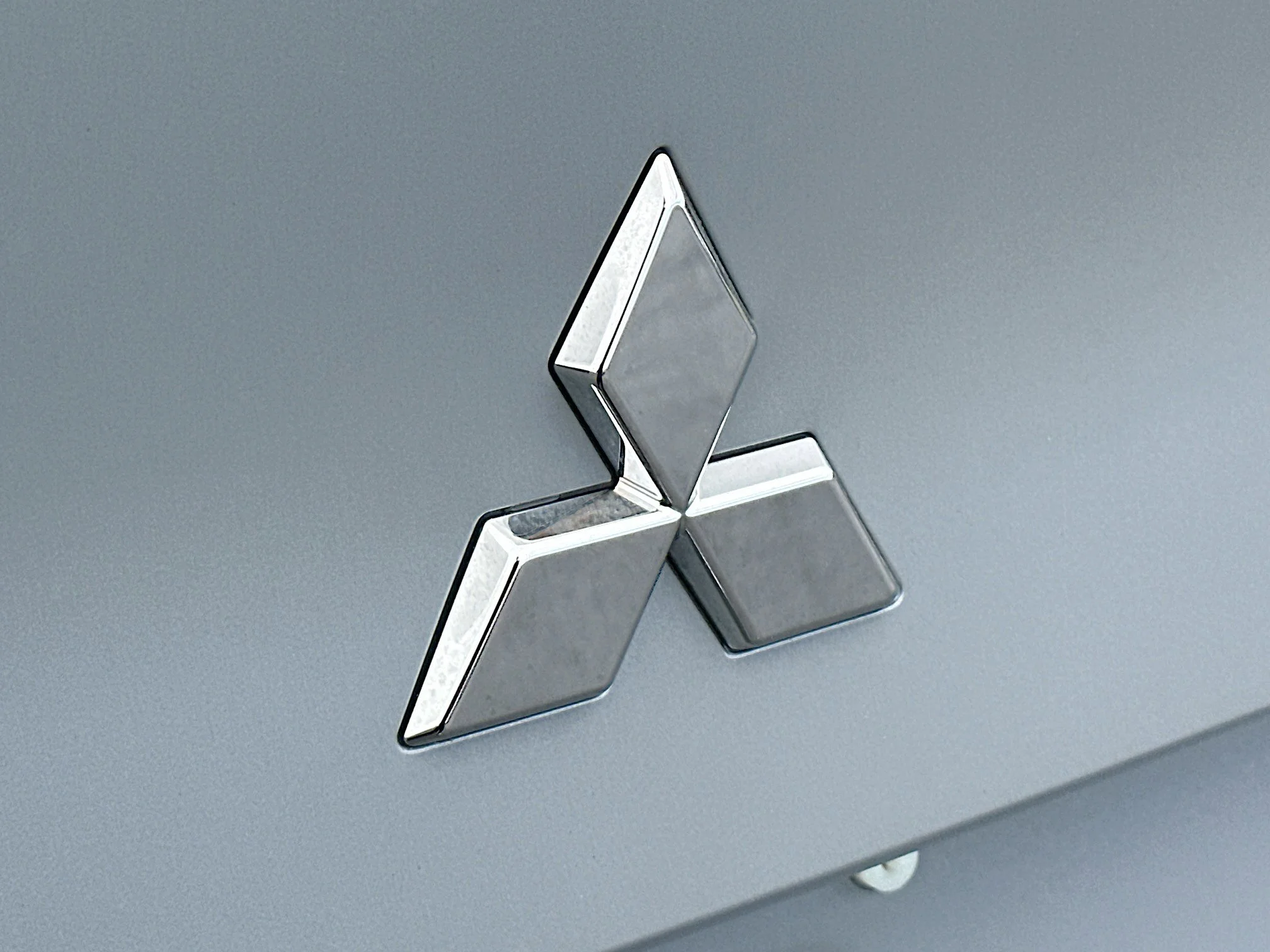 New 2026 Moonstone Gray Metallic Mitsubishi SE image 20