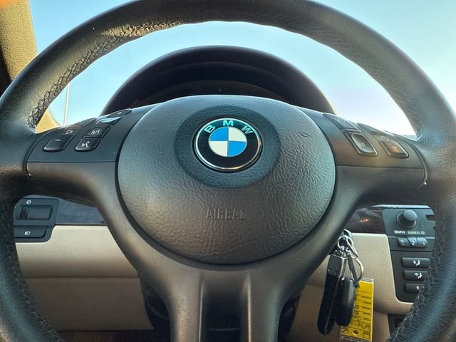 Used 2006  BMW 325Ci image 29