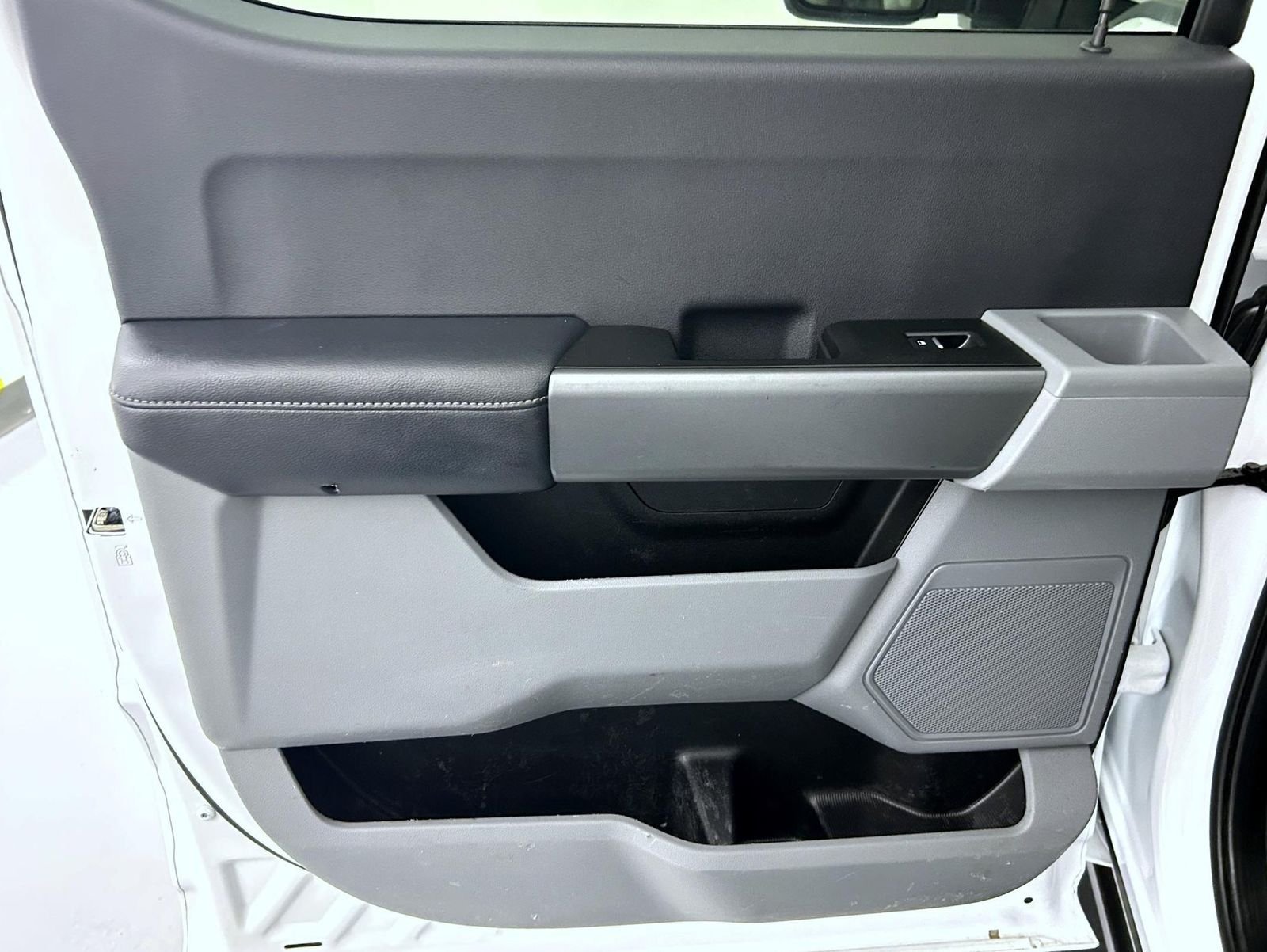 Used 2024 White Ford XLT image 20
