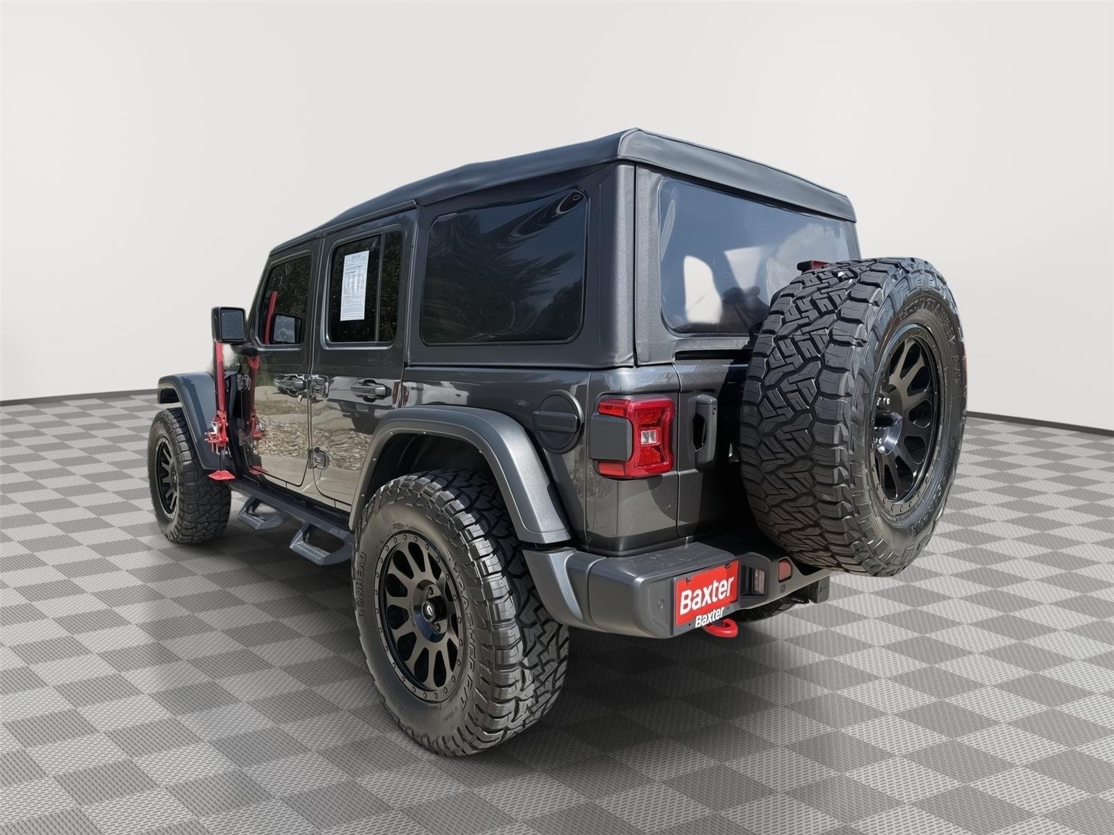 Used 2022 Granite Crystal Metallic Clearcoat Jeep Unlimited Rubicon image 5